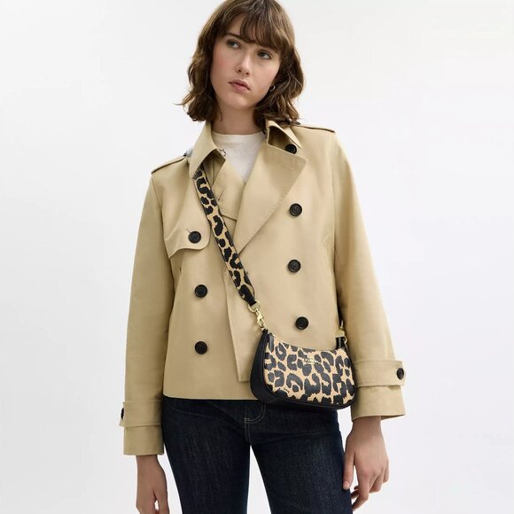 ❤️🐆Coach Leather Strap With Leopard Print - Picture 2 of 7